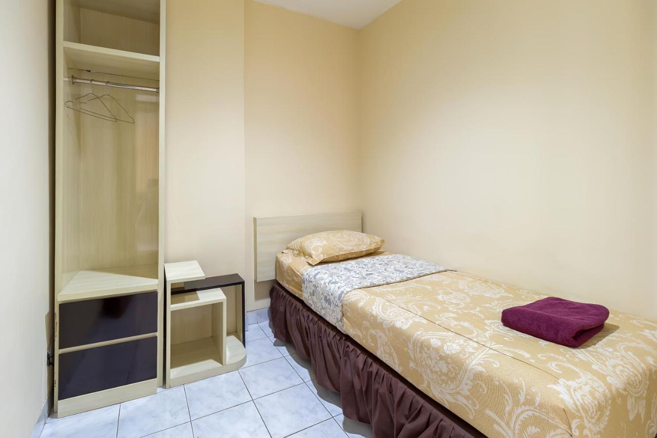 Hotel Golden Sky Pluit Джакарта Екстер'єр фото